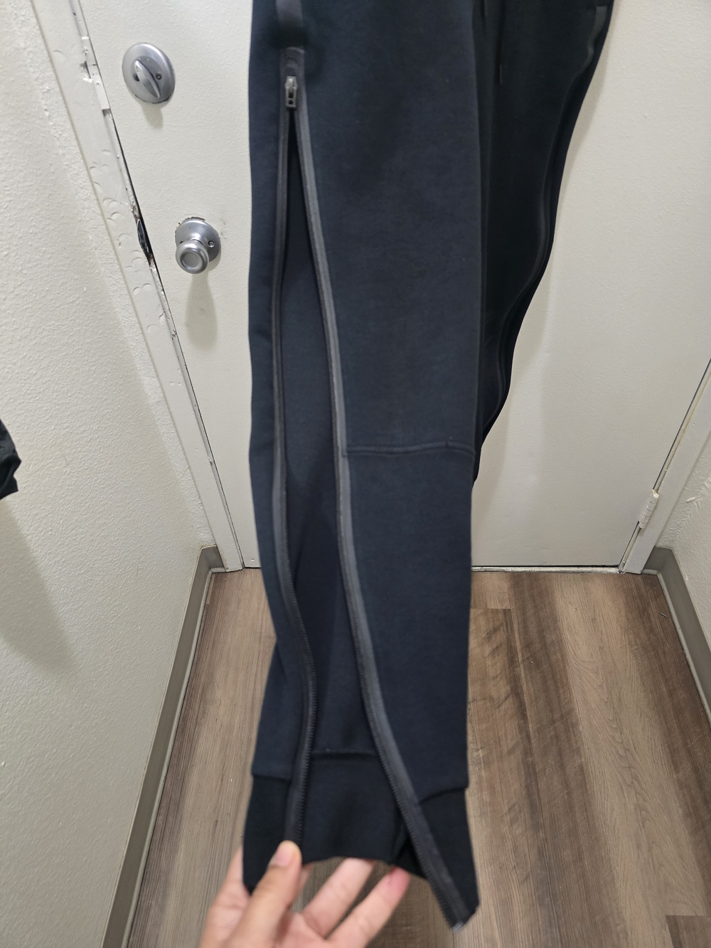 Nike Sportswear Tech Fleece Joggers - Picture 5 of 11